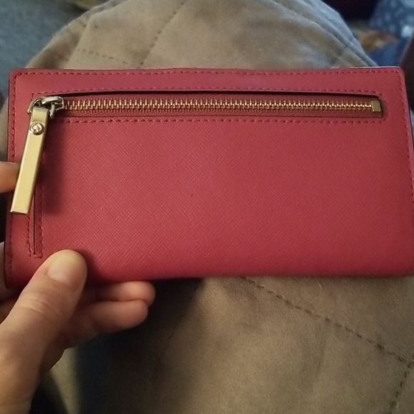 Bifold Kate Spade pink wallet - Picture 4 of 4
